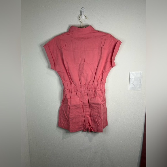 Dokotoo Women’s Button-Up Romper - Size Medium - Picture 6 of 8